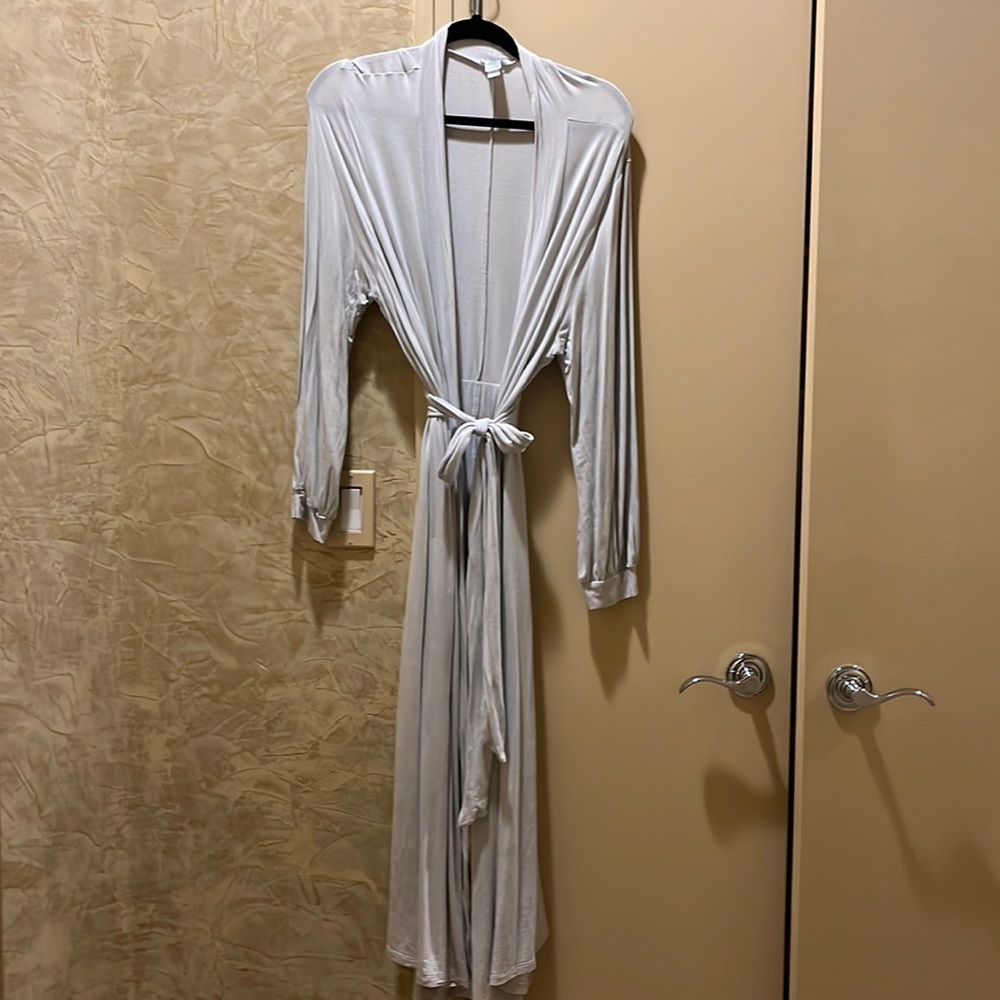 Long maxi light blue eberjey robe